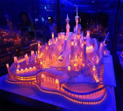 7846700 d7533187ff o Um castelo de papel no oceano