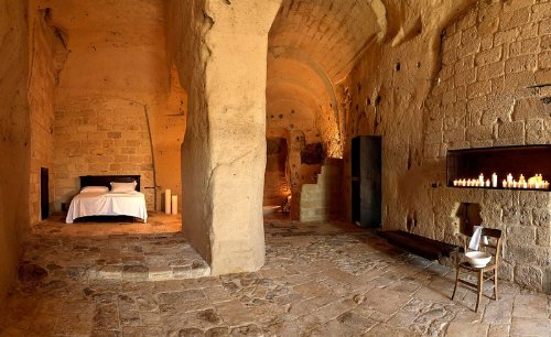 hotel caverna le grotte della civita 15 Hotel dentro de uma caverna na Itália