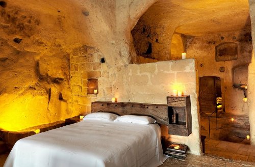 hotel caverna le grotte della civita 2 Hotel dentro de uma caverna na Itália