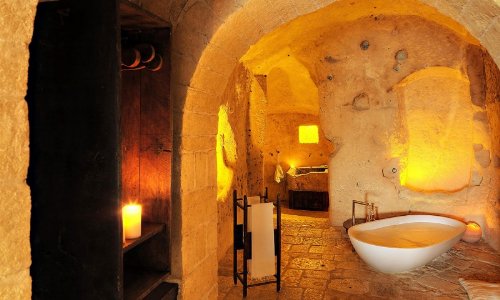 hotel caverna le grotte della civita 9 Hotel dentro de uma caverna na Itália