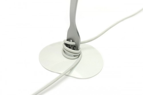 18_fork_organizador_cabo 18 fork organizador cabo 500x333 26 ideias para organizar os cabos do escritório